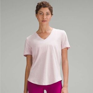 Lululemon Love V-Neck T-Shirt Size 8 Heathered Meadowsweet Pink Short Sleeve Tee